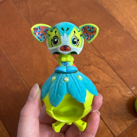 Zoobles Assorted Toy Set - Picture 5 of 7